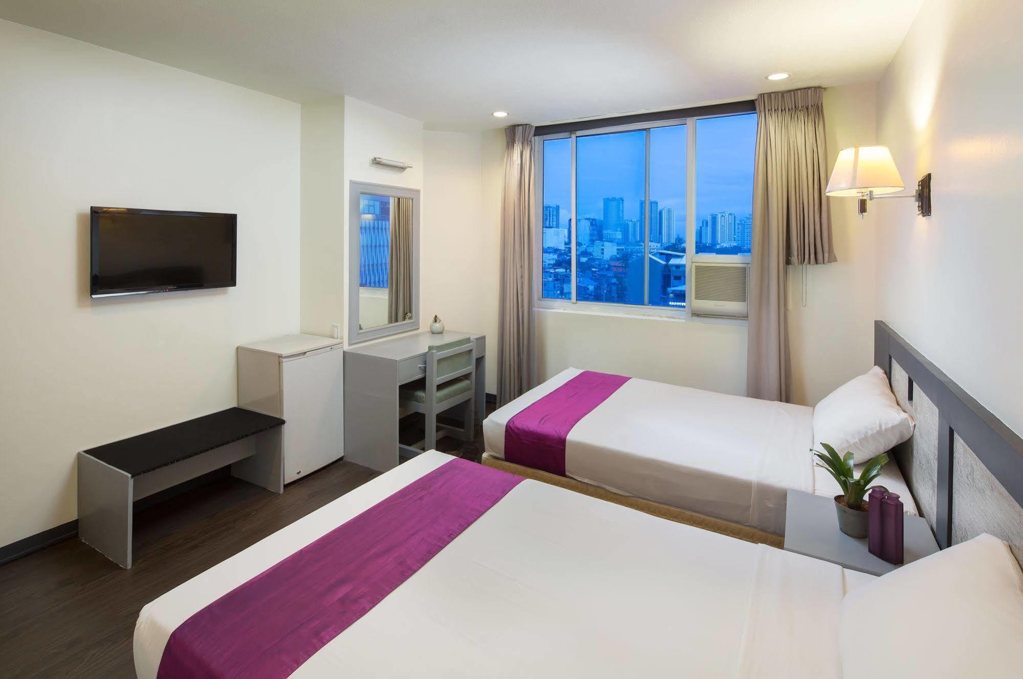 V Hotel Манила Экстерьер фото